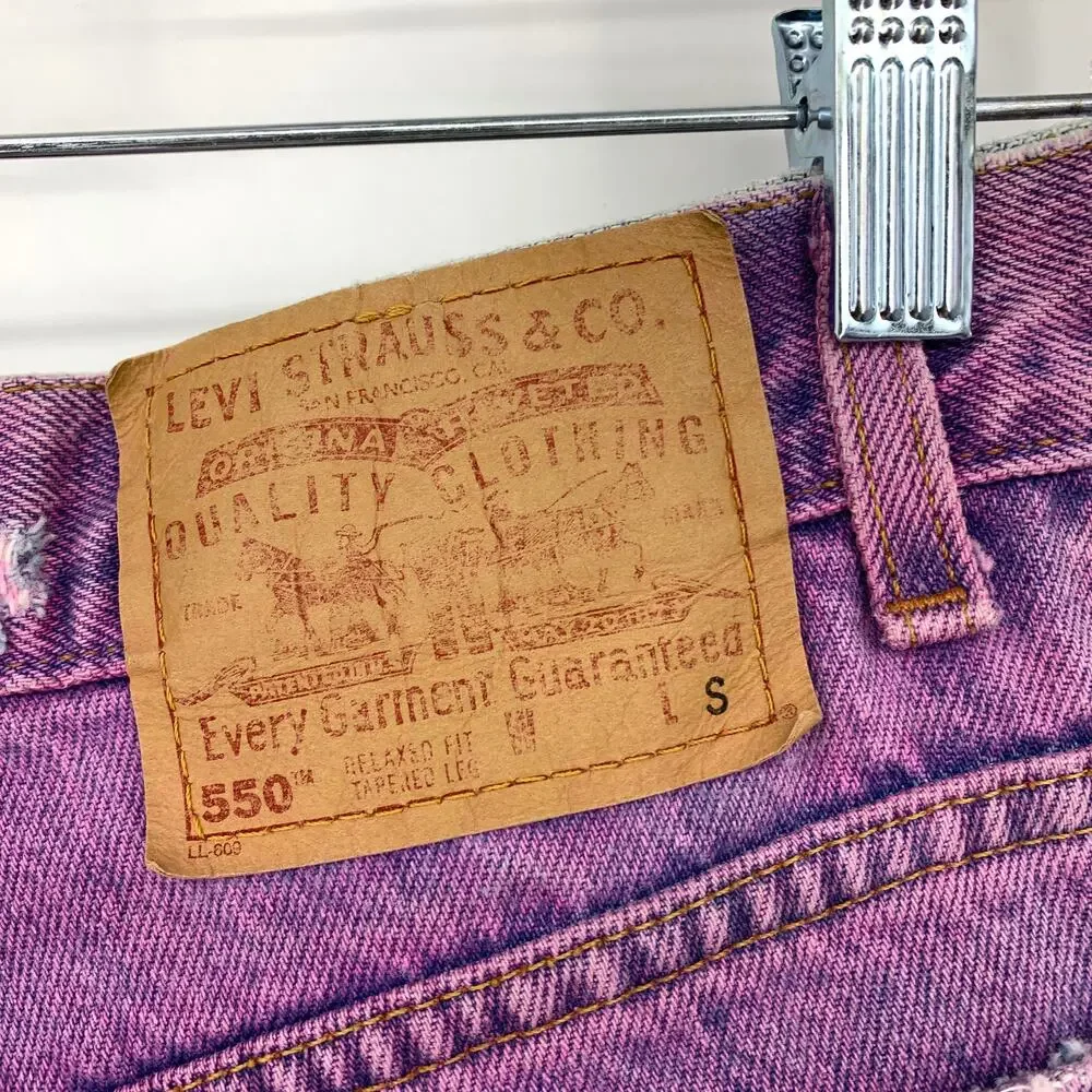 Vintage Upcycled Levis 550 Cut Off Denim Shorts Womens Sz 28